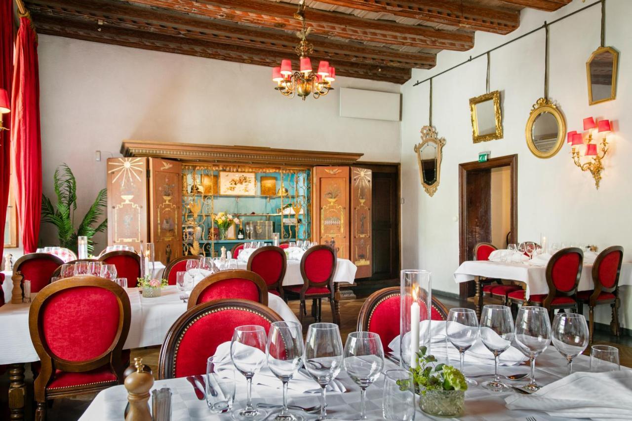Haeringe Slott Hotel Musko Havsbad Ngoại thất bức ảnh