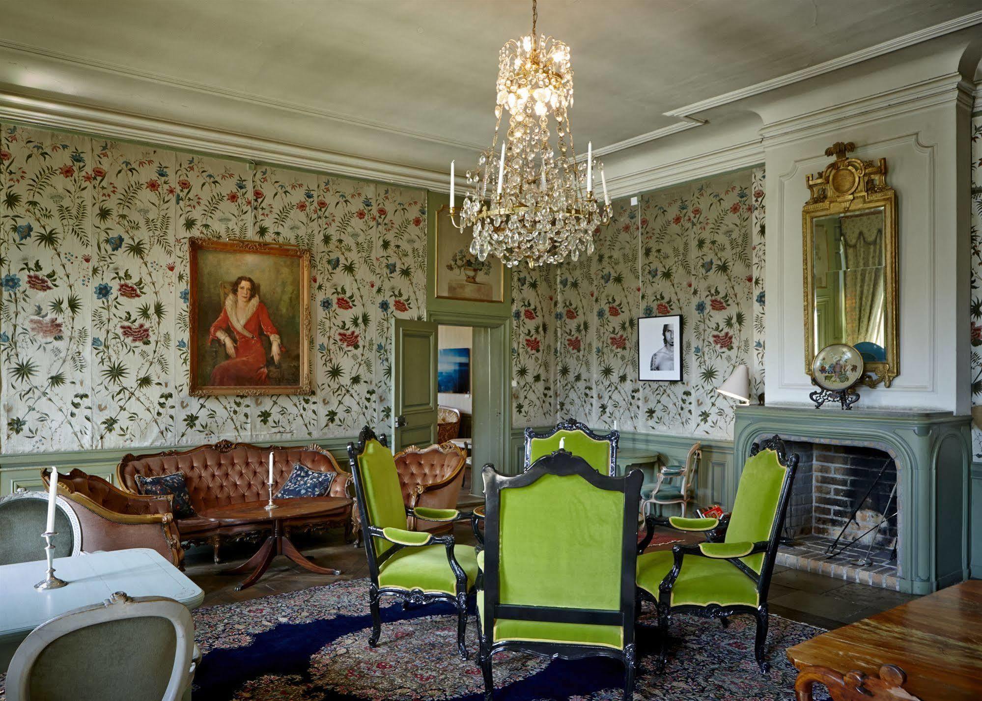 Haeringe Slott Hotel Musko Havsbad Ngoại thất bức ảnh