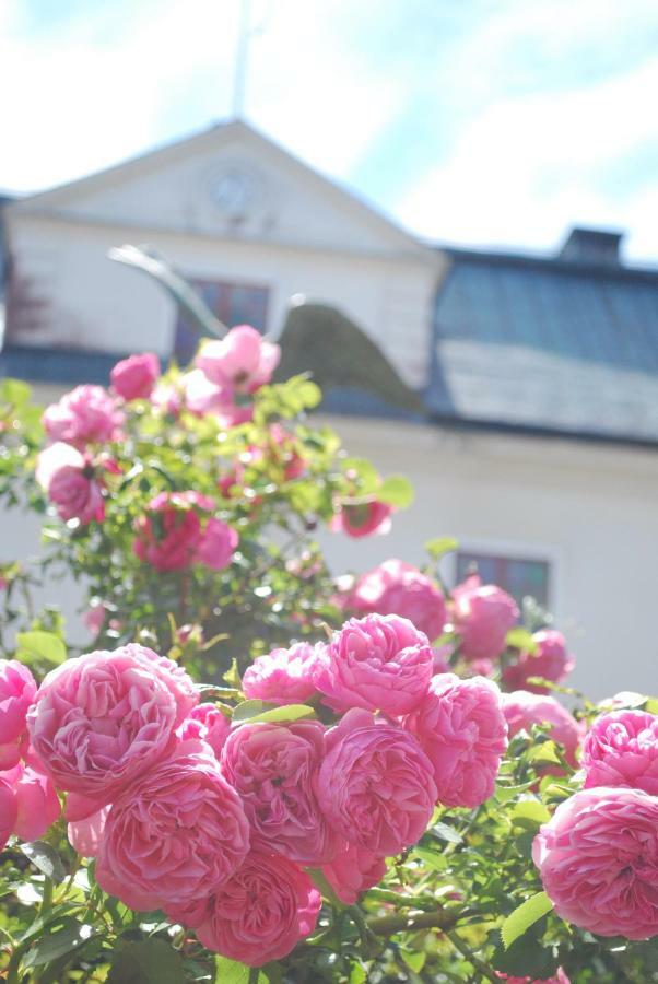 Haeringe Slott Hotel Musko Havsbad Ngoại thất bức ảnh