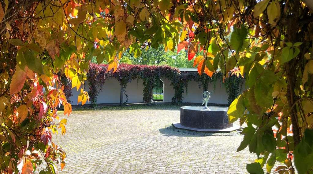 Haeringe Slott Hotel Musko Havsbad Ngoại thất bức ảnh